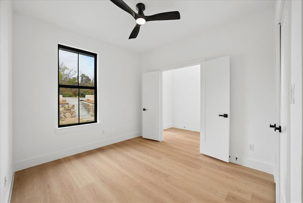 1636 W Wintergreen Road Property Photo 18