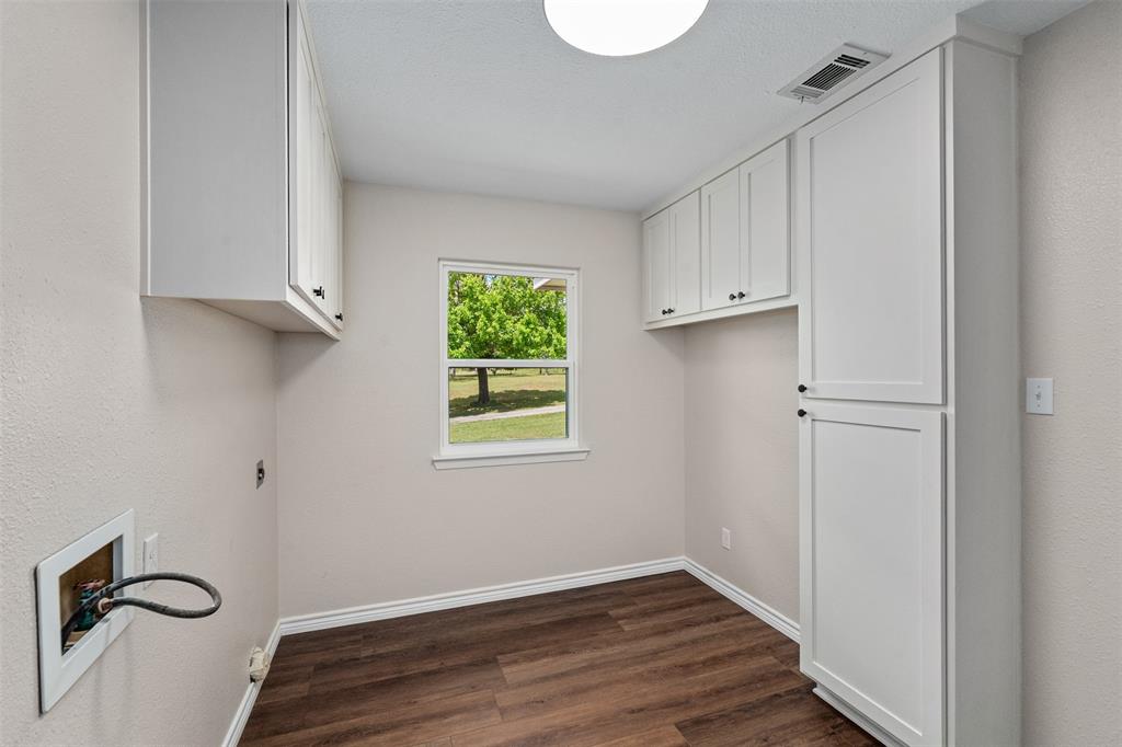 3672 E Fm 1861 Property Photo 31