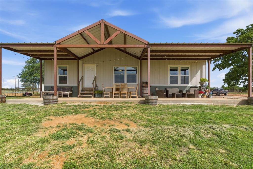 8315 Cr 403 Property Photo 6