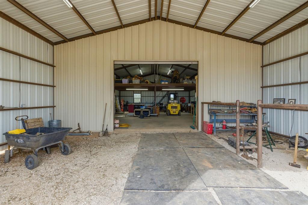 8315 Cr 403 Property Photo 23
