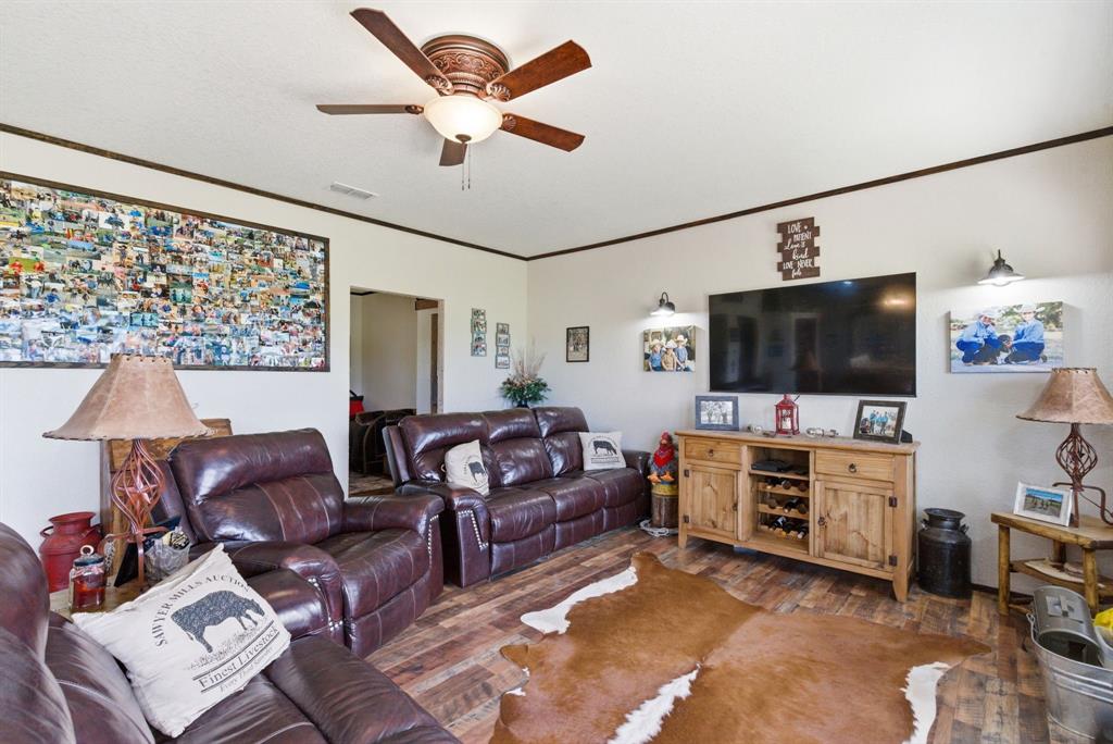 8315 Cr 403 Property Photo 29