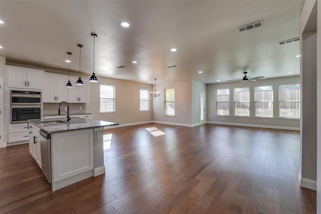 1804 Eastwood Court Property Photo 25