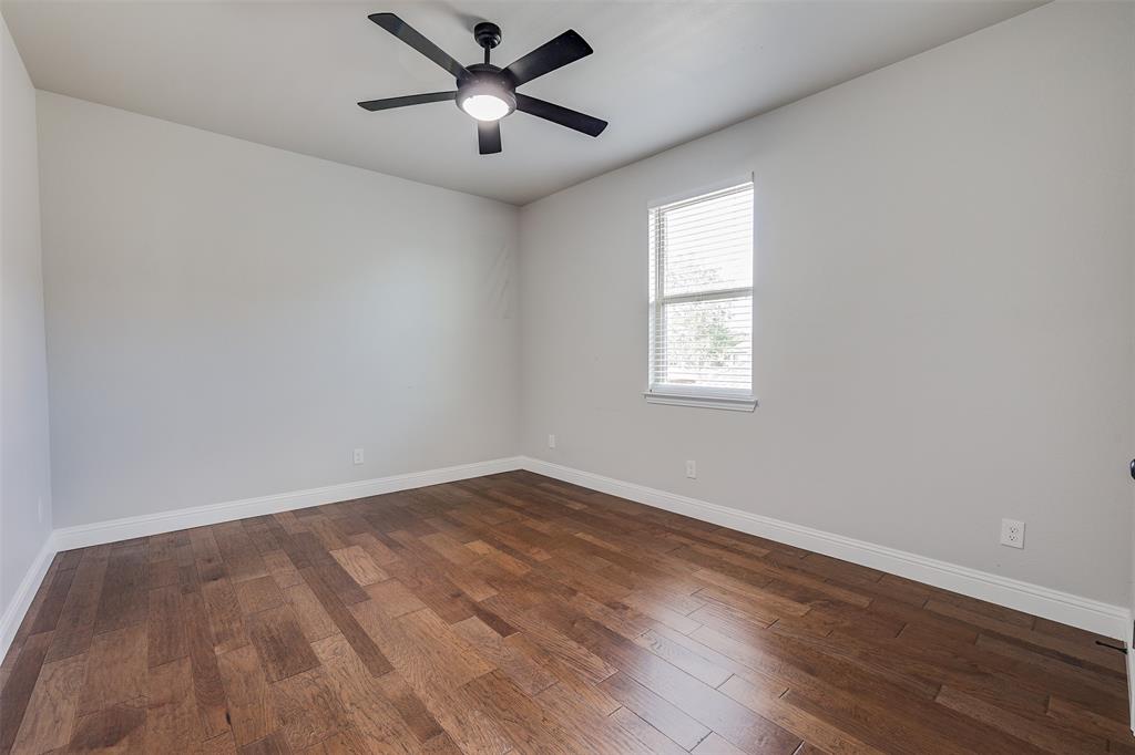 1804 Eastwood Court Property Photo 28