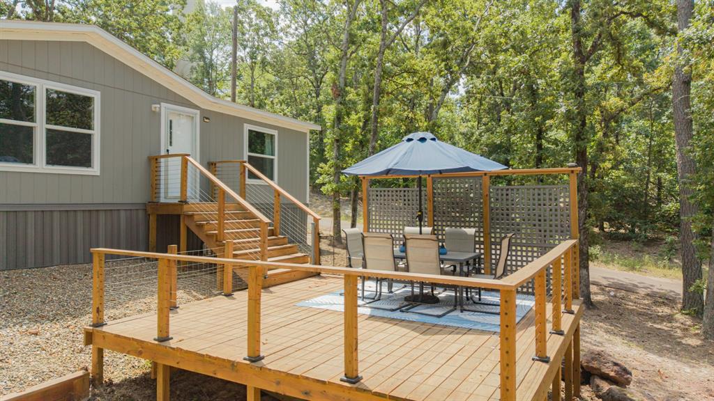 405 County Road 2601 Property Photo 27