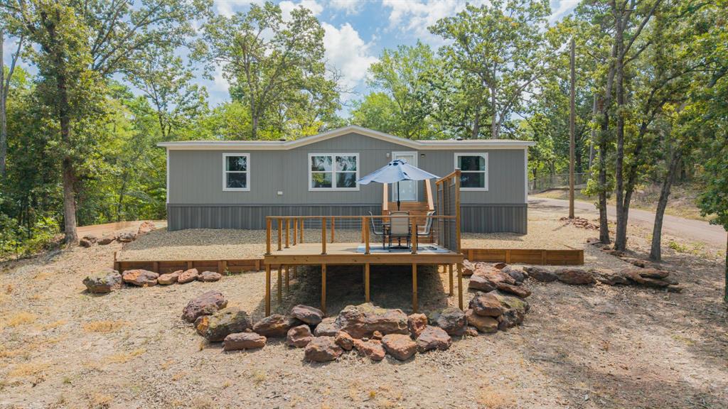 405 County Road 2601 Property Photo 33