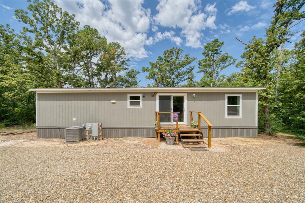 405 County Road 2601 Property Photo 35