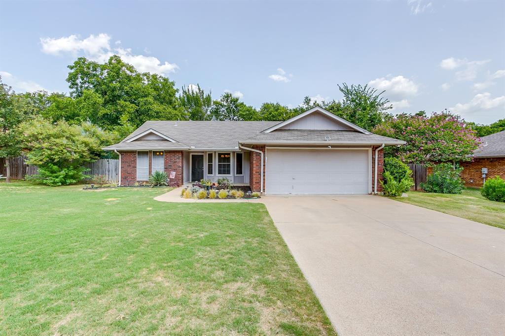 111 Bentley Drive Property Photo 1