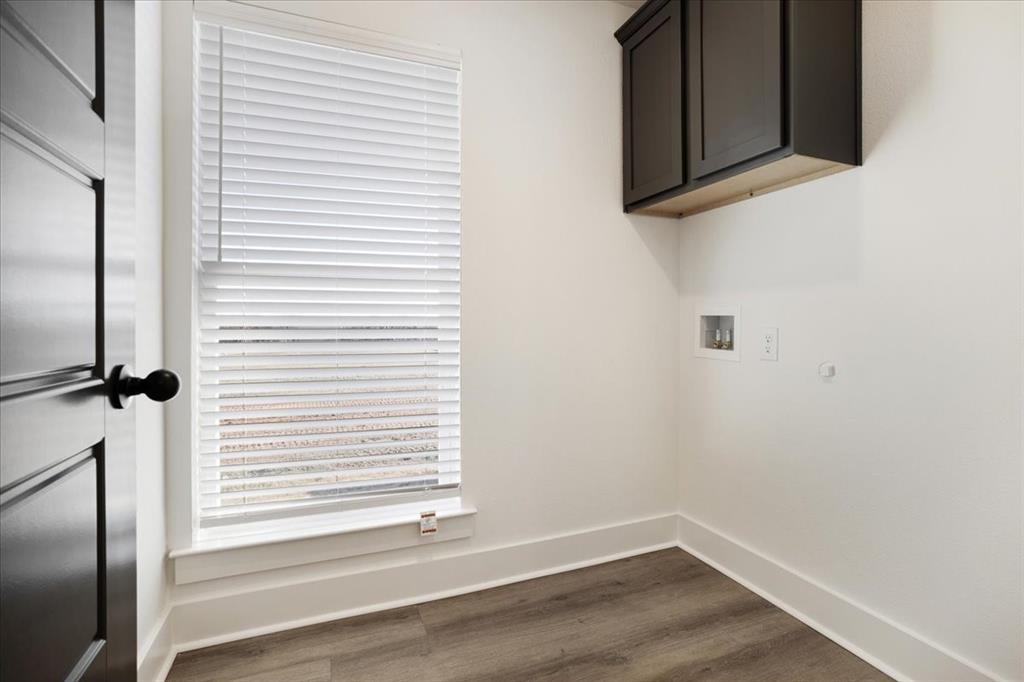 4300 Hummingbird Drive Property Photo 19