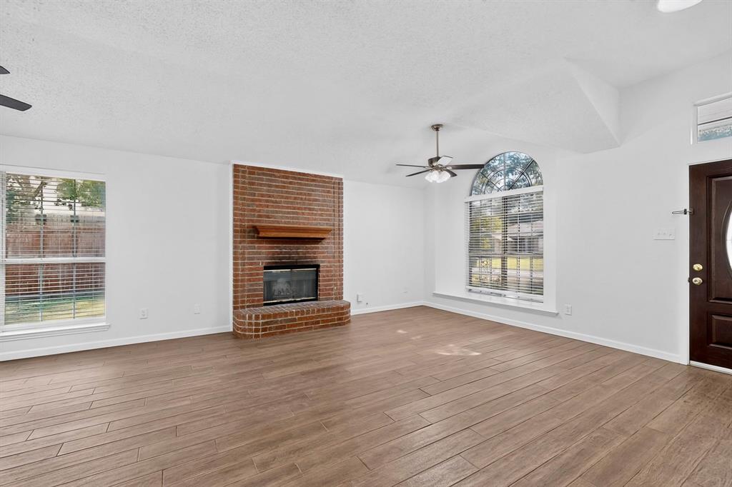 5205 Livermore Drive Property Photo 6