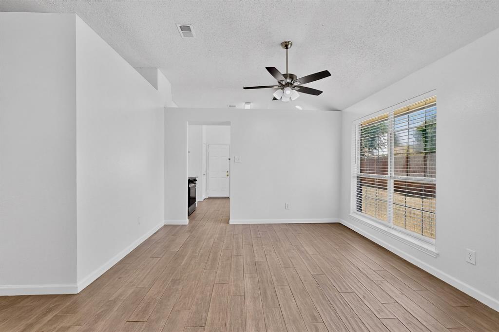 5205 Livermore Drive Property Photo 9