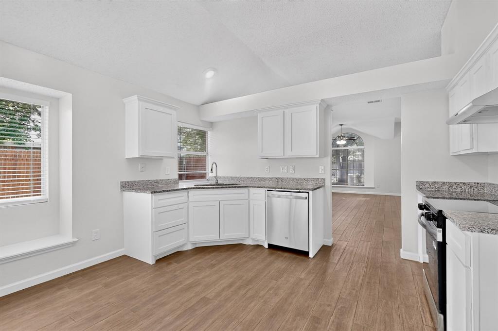 5205 Livermore Drive Property Photo 13