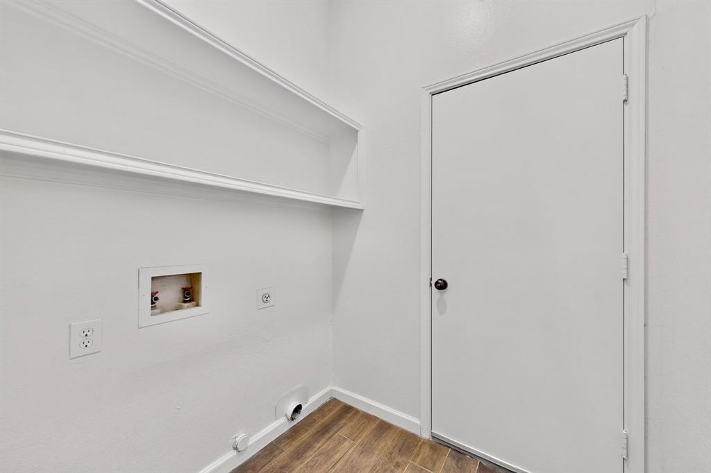 5205 Livermore Drive Property Photo 32