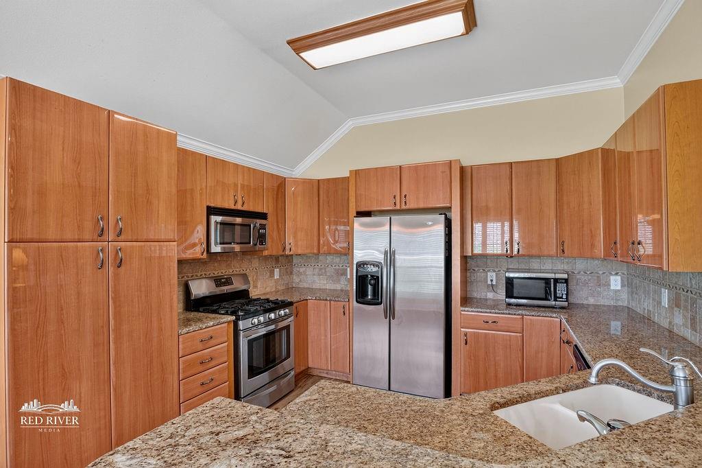 5211 Dalewood Drive Property Photo 11