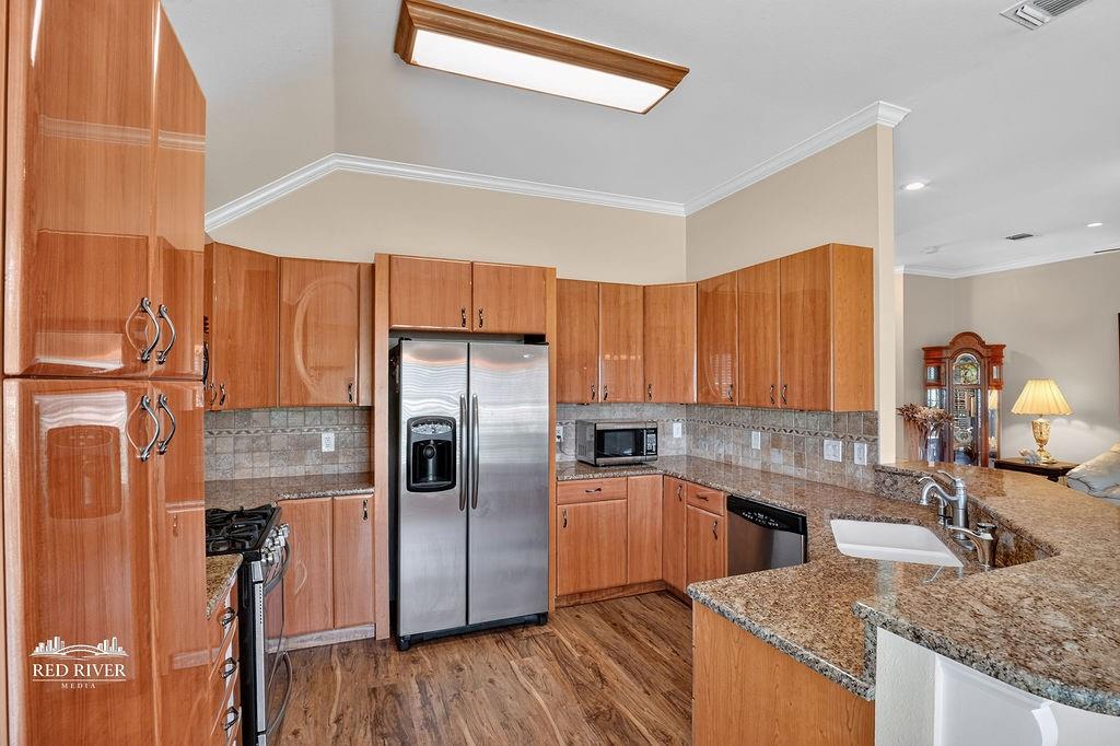 5211 Dalewood Drive Property Photo 13