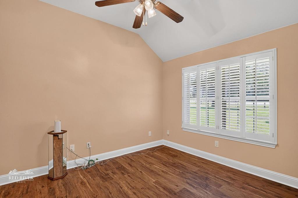 5211 Dalewood Drive Property Photo 20