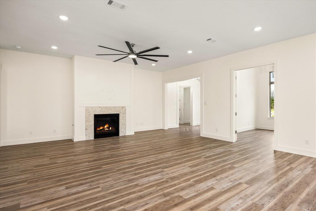 2184 Middlewood Circle Property Photo 15