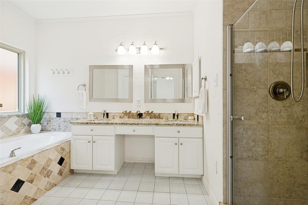 14624 Windsor Court Property Photo 17