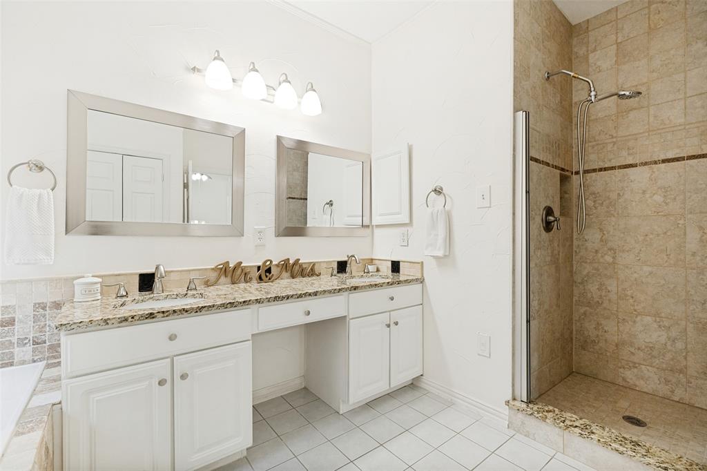 14624 Windsor Court Property Photo 18