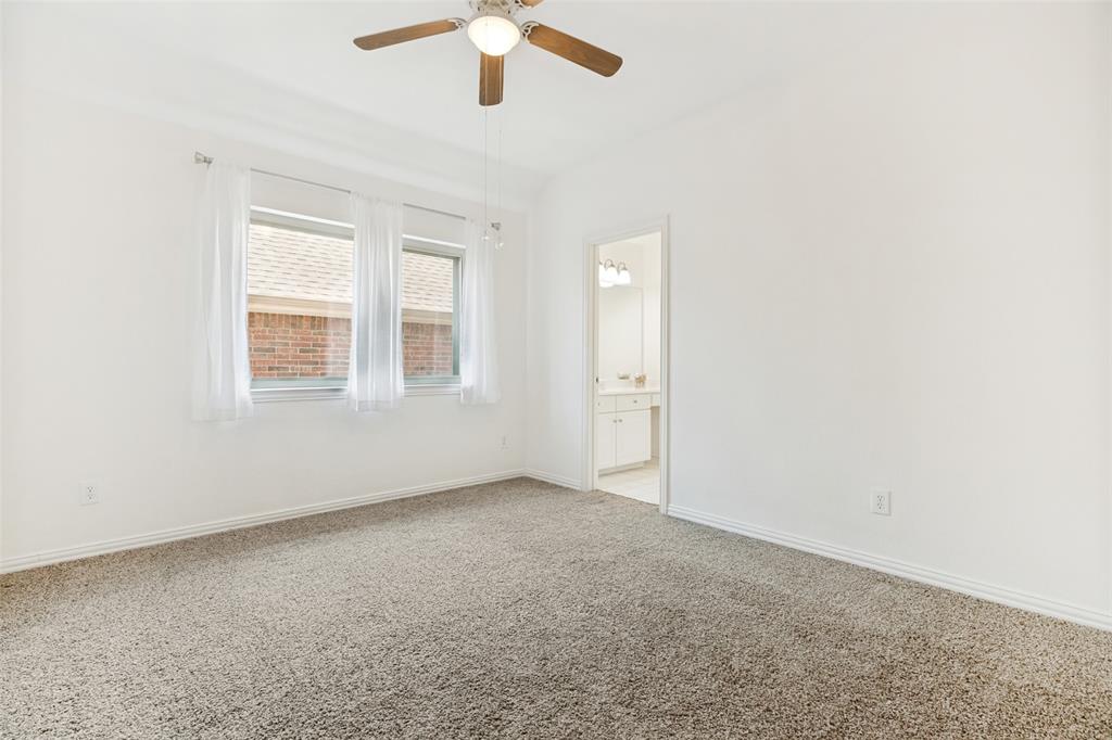 14624 Windsor Court Property Photo 21