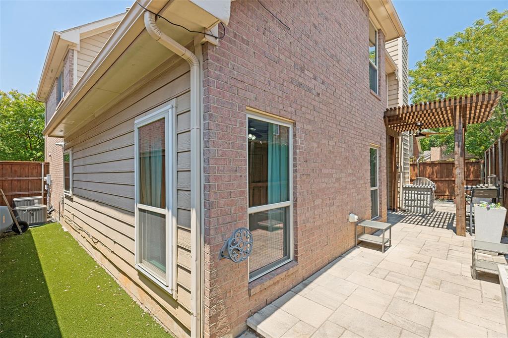 14624 Windsor Court Property Photo 29
