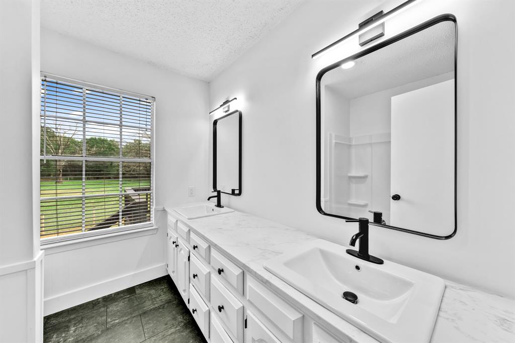 6301 Interstate Highway 30 Property Photo 30