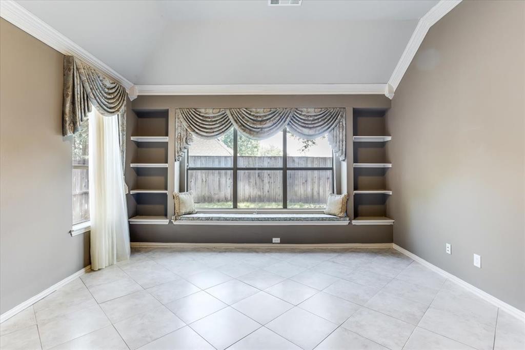 626 Waters Edge Way Property Photo 11