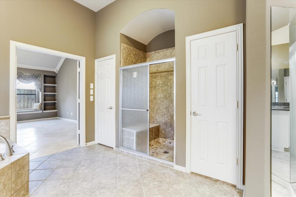 626 Waters Edge Way Property Photo 13