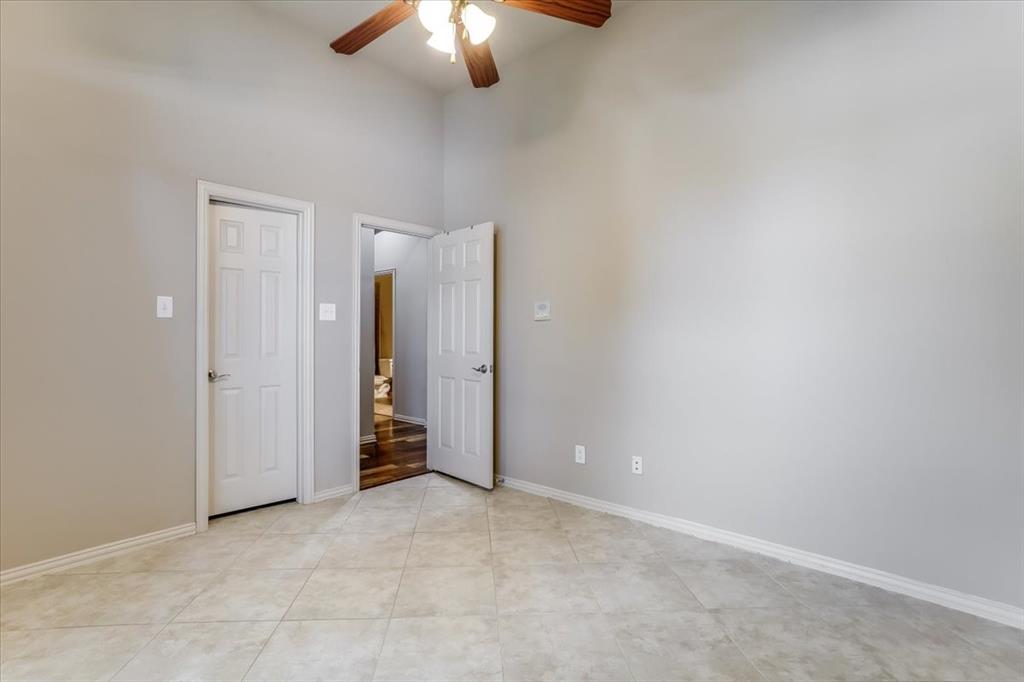 626 Waters Edge Way Property Photo 15