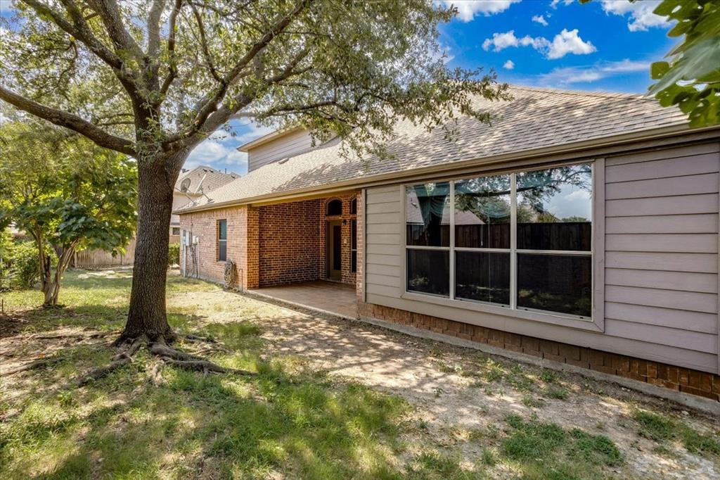 626 Waters Edge Way Property Photo 29