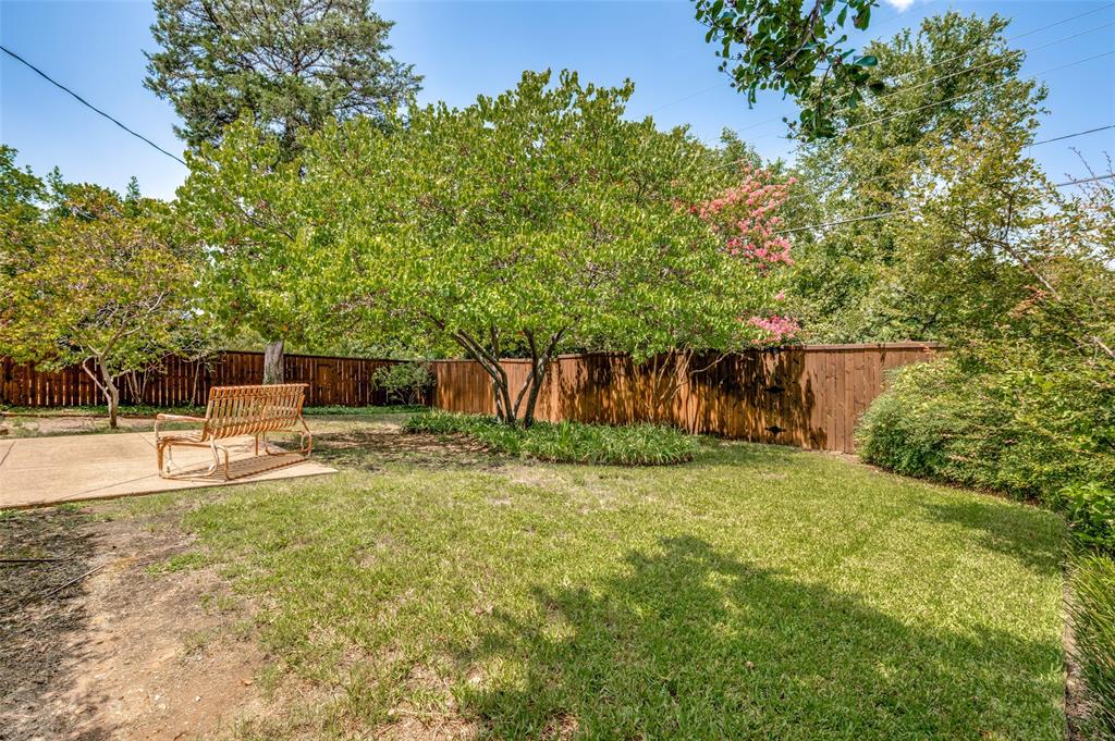 827 Oak Forest Drive Property Photo 24