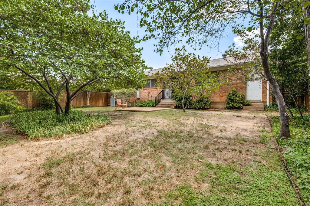 827 Oak Forest Drive Property Photo 25