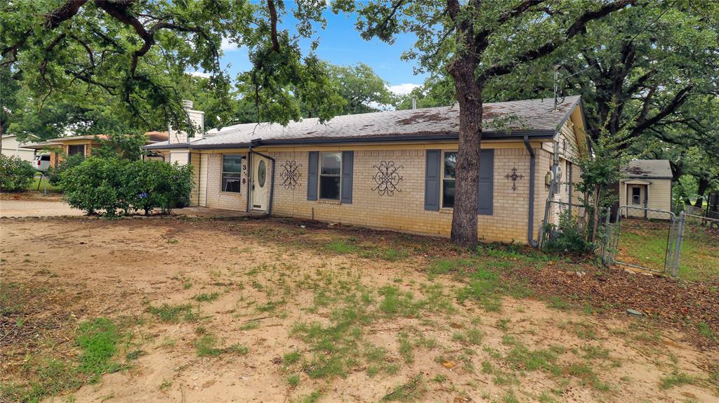 318 E Stark Road Property Photo 11