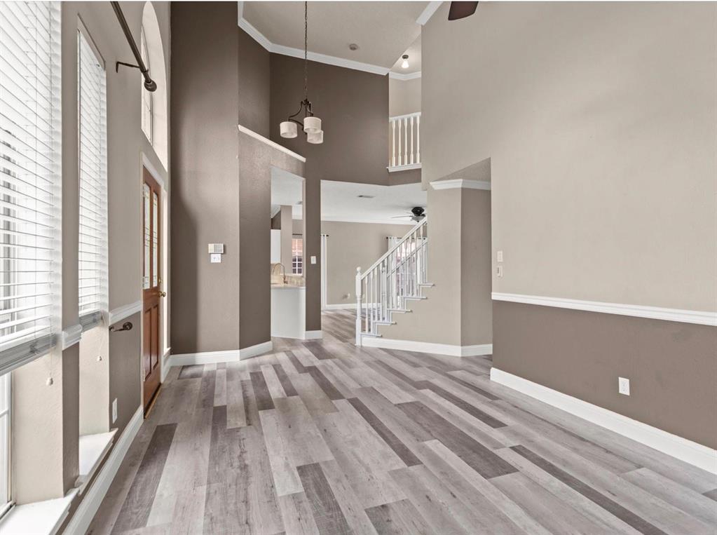 314 Santa Fe Trail Property Photo 4