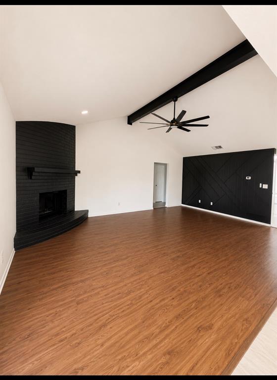 1105 Mapleview Drive Property Photo 4