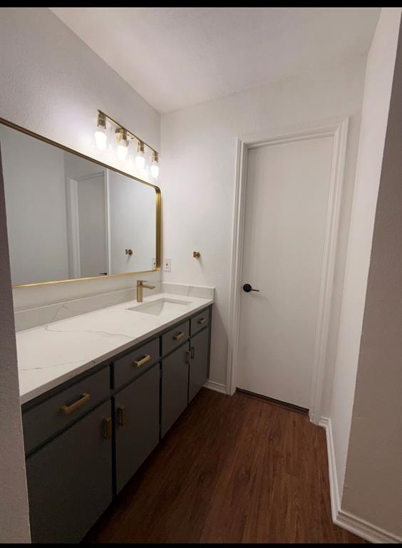 1105 Mapleview Drive Property Photo 11