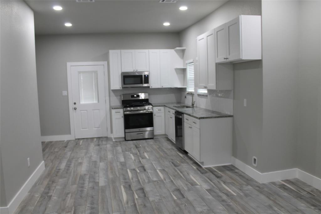104 S Hubbard Street 3 Lots Property Photo 2