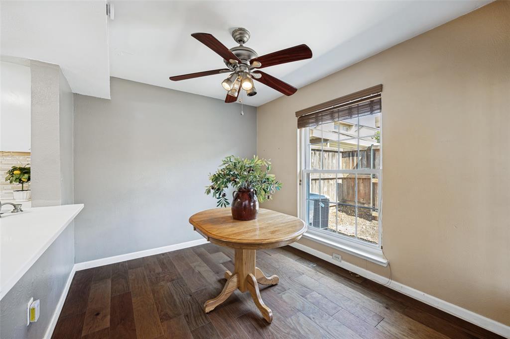 12823 Burninglog Lane Property Photo 15