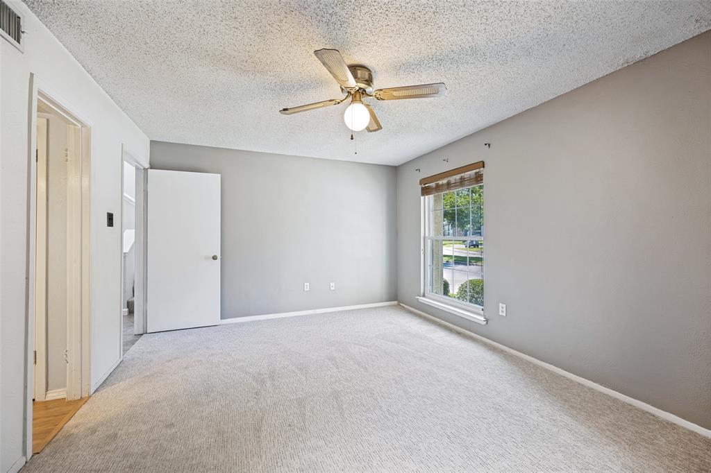 12823 Burninglog Lane Property Photo 18