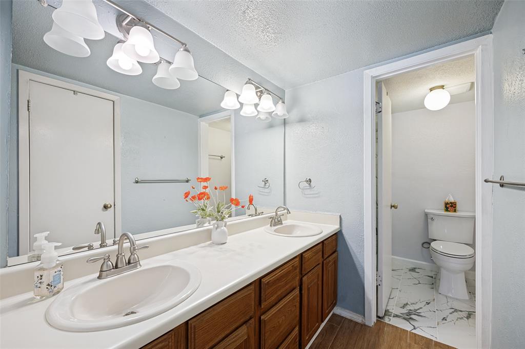 12823 Burninglog Lane Property Photo 20