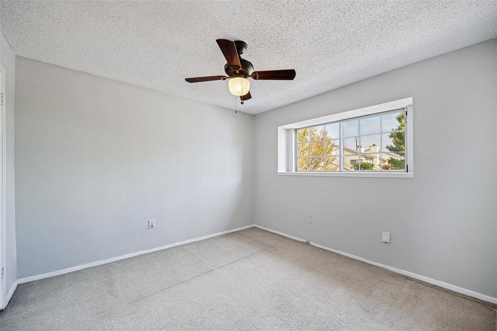 12823 Burninglog Lane Property Photo 23