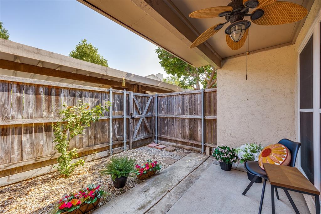 12823 Burninglog Lane Property Photo 28