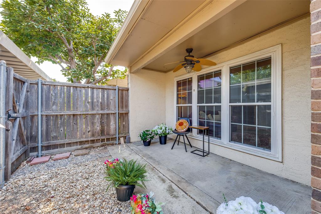 12823 Burninglog Lane Property Photo 30