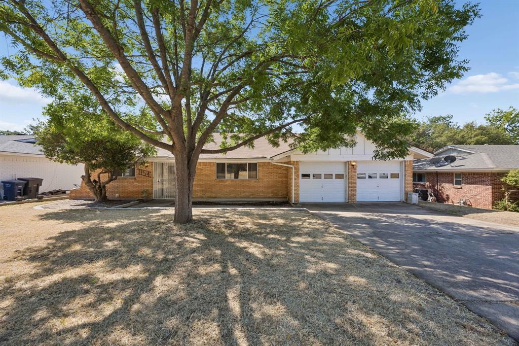 7154 Yolanda Drive Property Photo 1