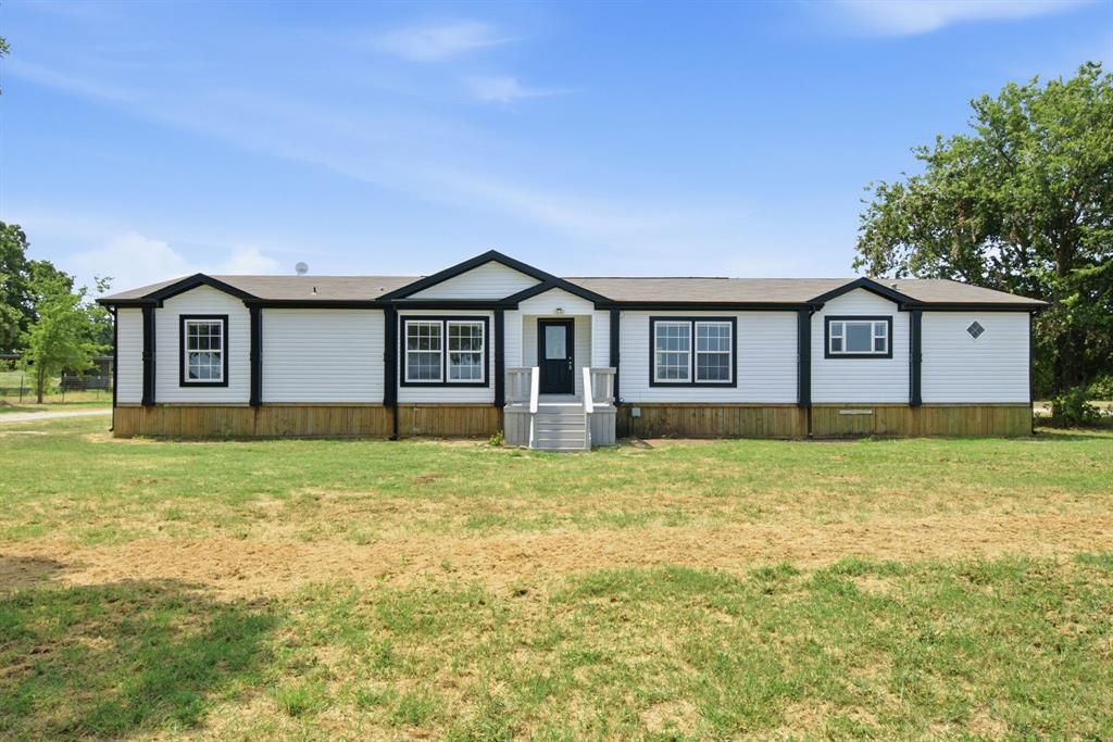 1040 Earp Road Property Photo 1