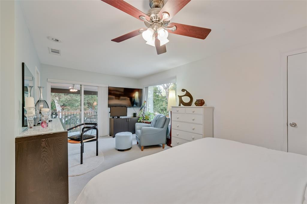 3237 Sharpview Circle Property Photo 18