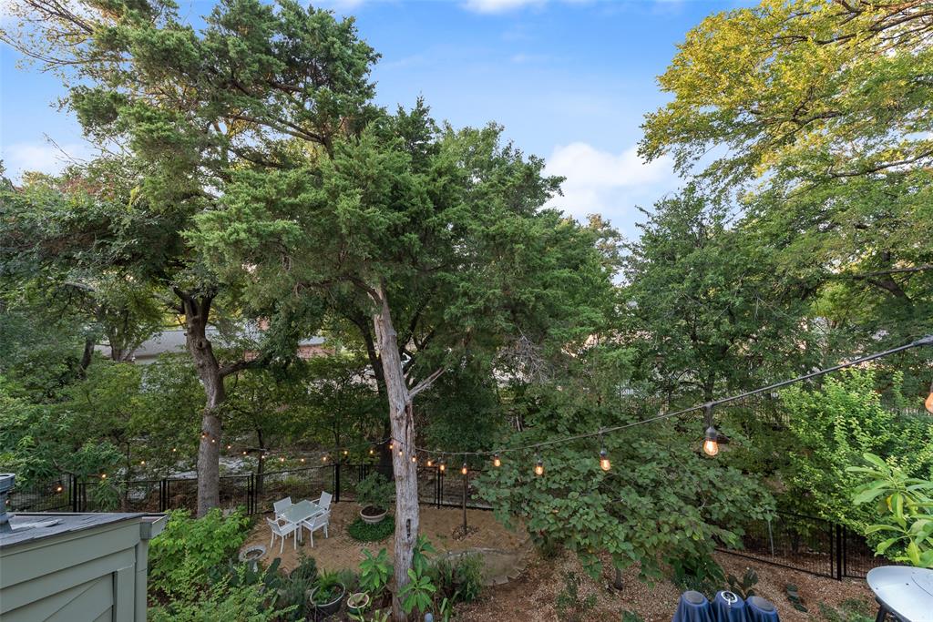 3237 Sharpview Circle Property Photo 25