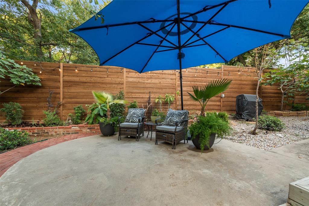 3237 Sharpview Circle Property Photo 31