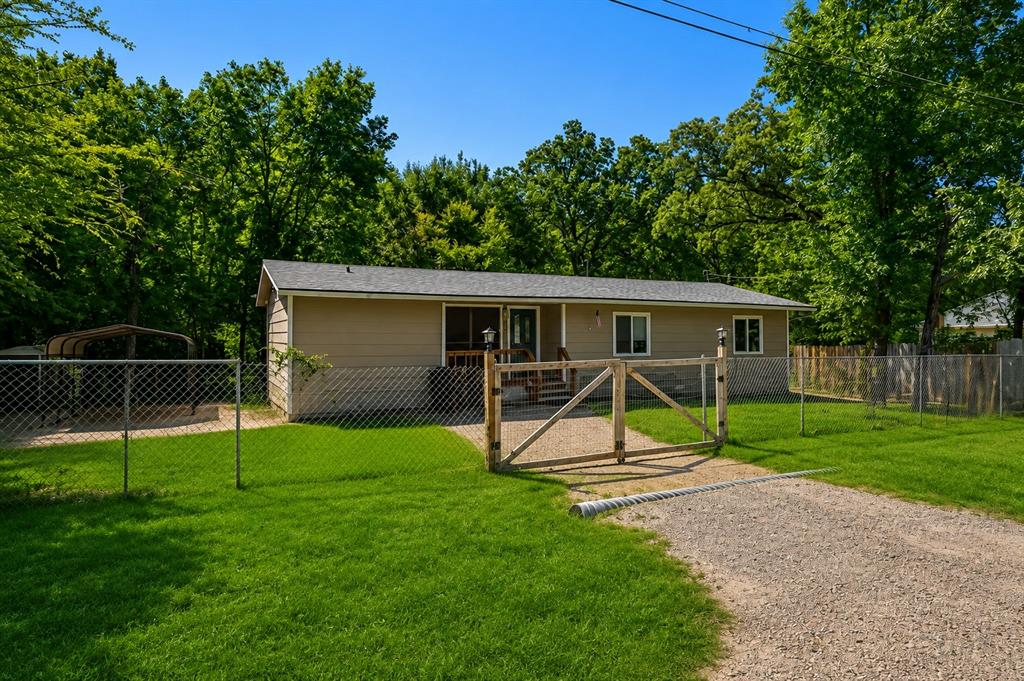 120 Garner Drive Property Photo 4
