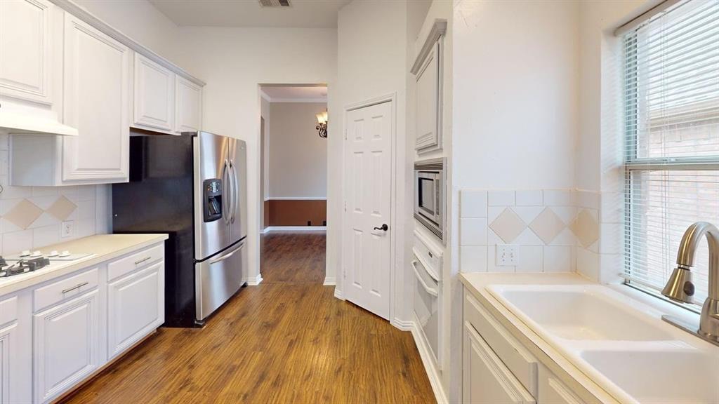 5901 Berkshire Road Property Photo 4