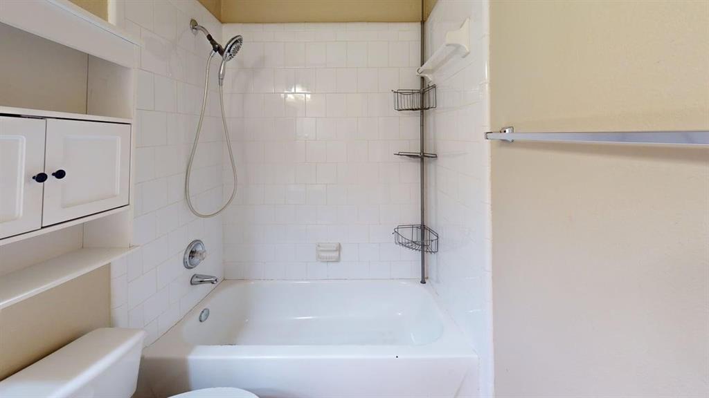 5901 Berkshire Road Property Photo 19